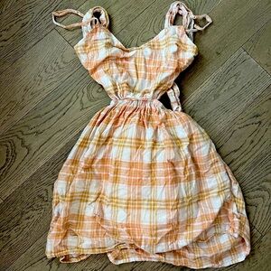 American Eagle peach mini dress